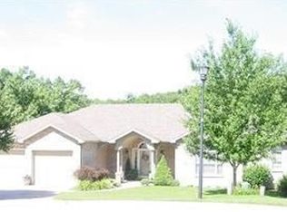 802 Winston Ct, Jefferson City, MO 65101