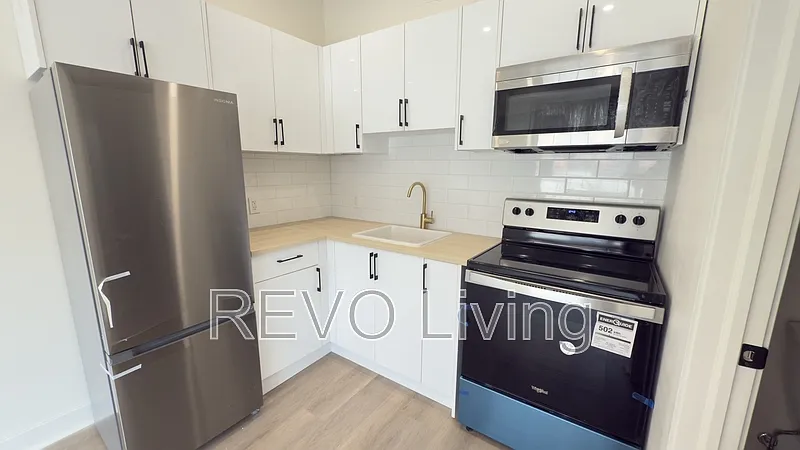 Studio, 1.0 bath, 1000 sqft, $1,350 — Photo 2