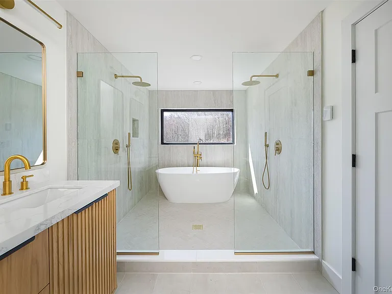 119 Bakertown Rd — Photo 5