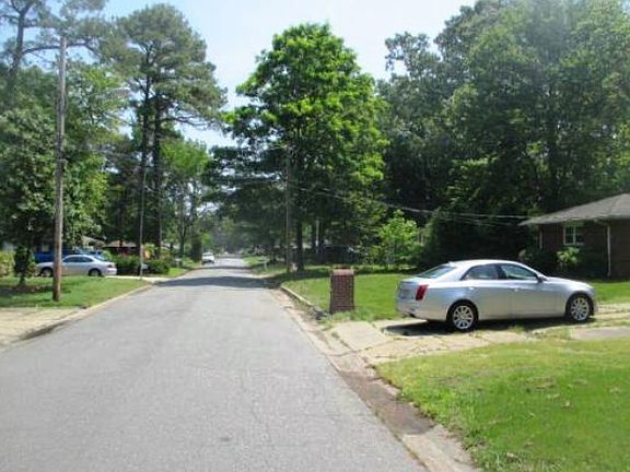 2nd image of 4314 Emporia Ave
