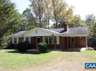 9145 Howardsville Tpke, Schuyler, VA