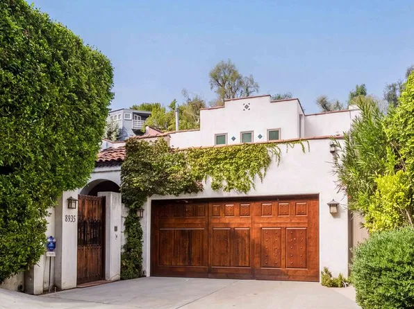 8935 Hollywood Hills Rd, Los Angeles, CA 90046