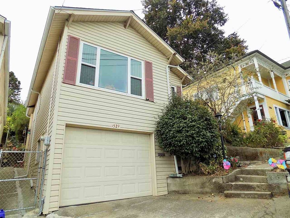 1st image of 1529 Francis St