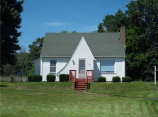 1472 Skyhill Rd, Edinburg, PA 16116