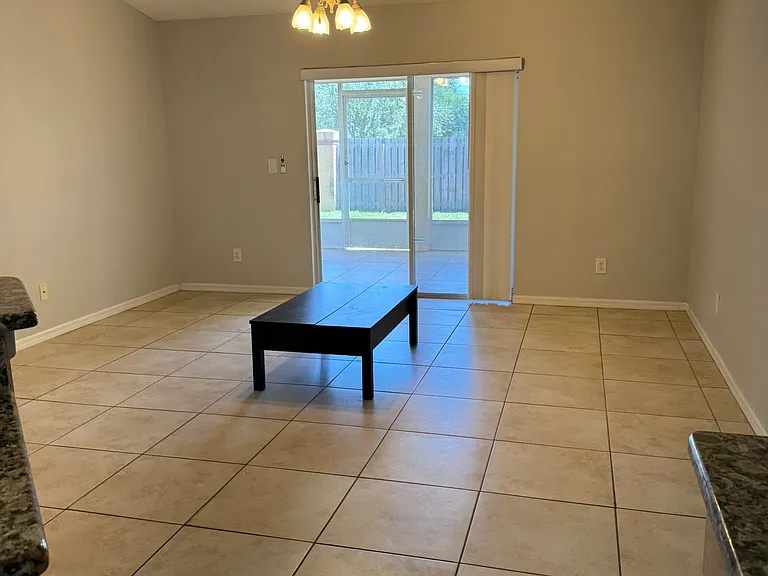 4058 Wilkes Dr — Photo 15