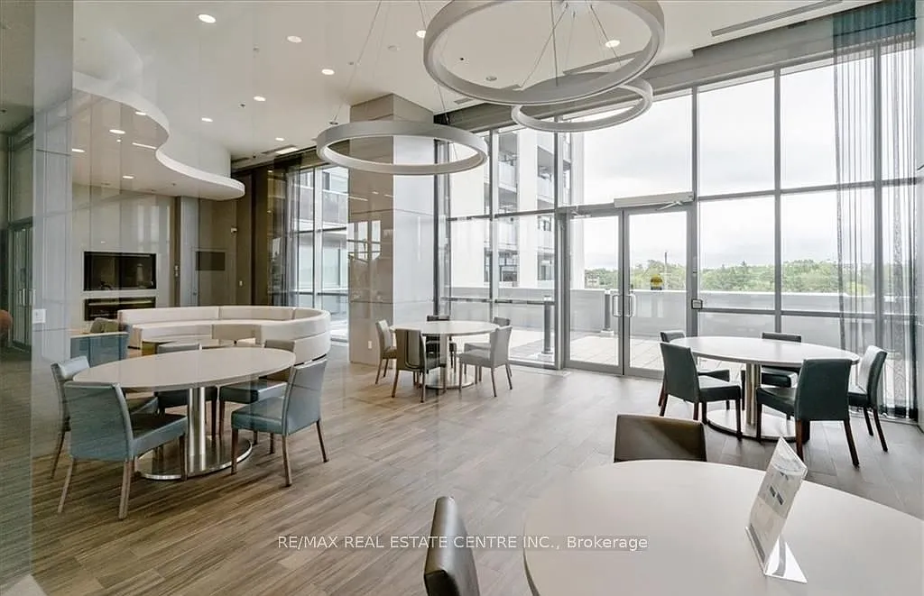 2 bed, $2,900 — Photo 3