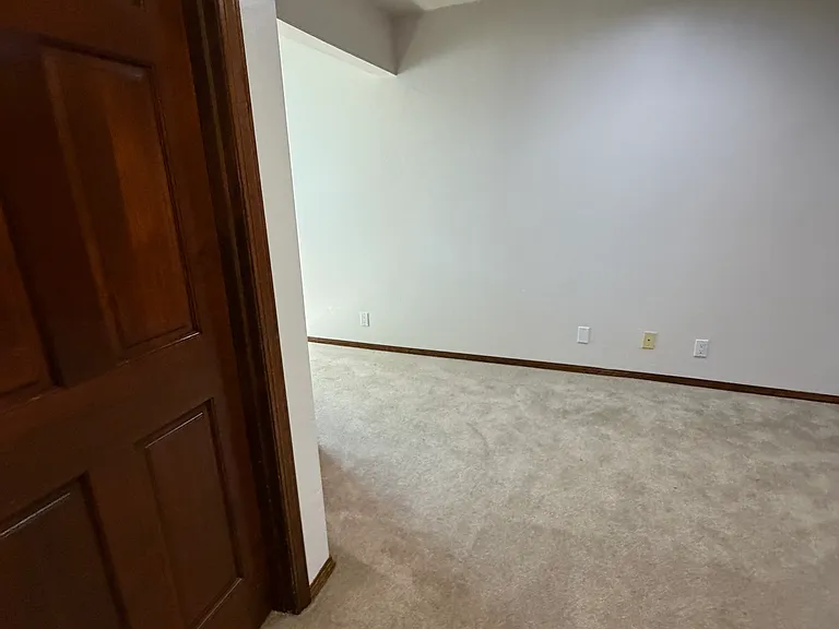 279 Lazy Ave — Photo 6