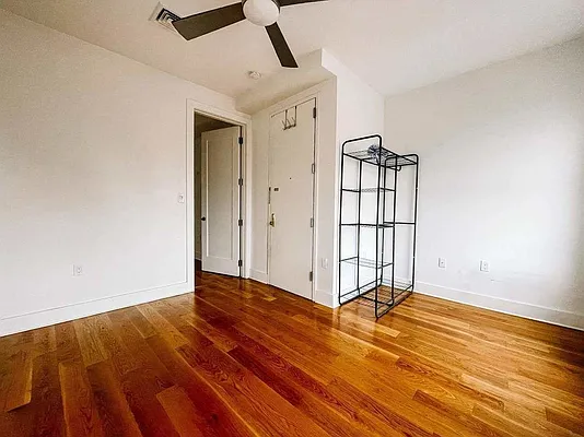 Rented by Keller Williams NYC | media 24