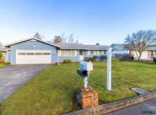 918 NE 152nd Ave, Portland, OR 97230