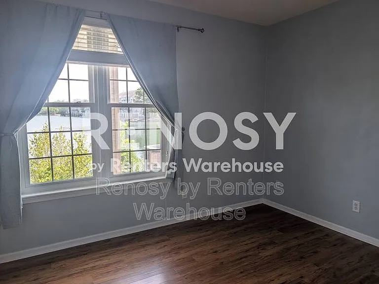 5520 Summer Cres — Photo 14