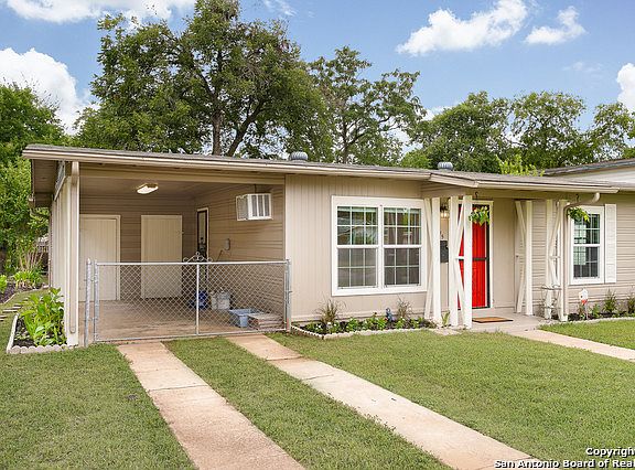 3rd image of 3215 Cato Blvd