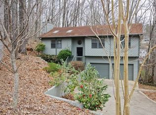 151 Little Brook Dr, Woodstock, GA 30188