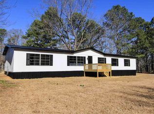 1976 Kirkseys Bnd, Ohatchee, AL 36271