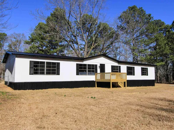 1976 Kirkseys Bnd, Ohatchee, AL 36271
