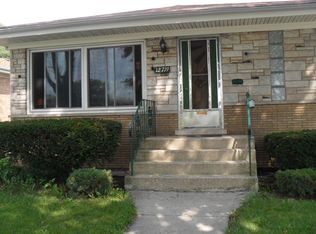 12719 Division St, Blue Island, IL 60406