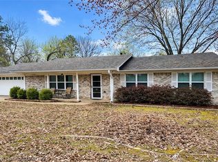 418 S McGee Dr, Sallisaw, OK 74955