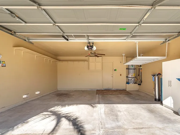 5838 Heather Marie Dr — Photo 14