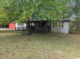 2895 Wolf Creek Rd, Carbondale, IL 62902