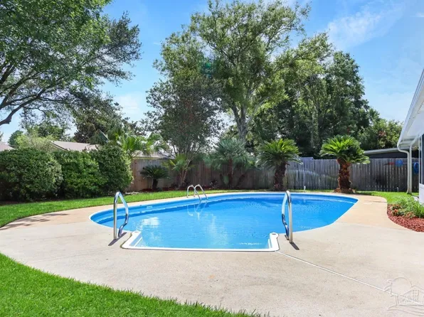 4265 Bonway Dr, Pensacola, FL 32504