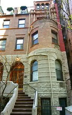 Sold by Corcoran | media 21