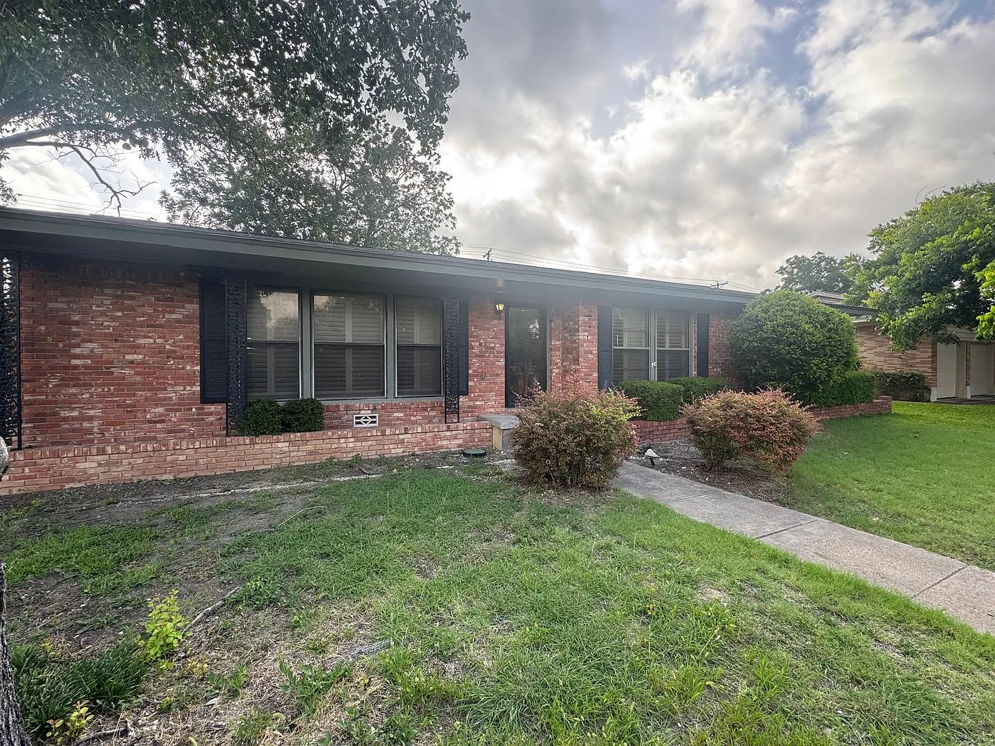Charming 3 Bedroom near Lake Waco — Photo 1