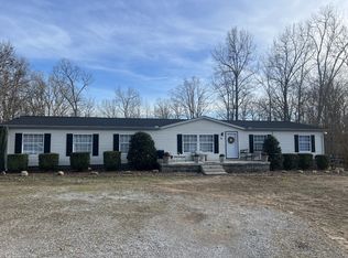 9045 Oak Springs Rd, Nunnelly, TN 37137