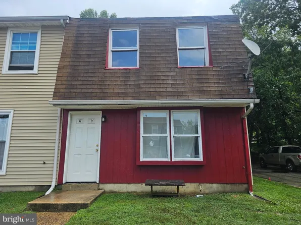 69 Beau Rivage Dr, Glassboro, NJ 08028