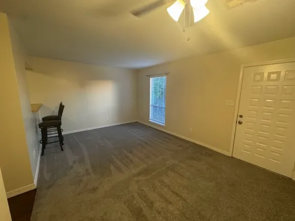 5705 E Texas St, Bossier City, LA