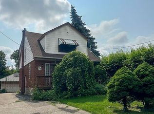 27 Millen Ave #A112, Hamilton, ON L9A 2T5