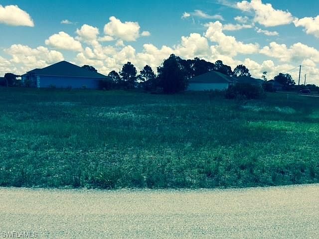 2nd image of 323 Perlita Ave