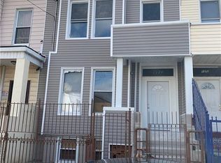 1374 Bristow St, Bronx, NY 10459