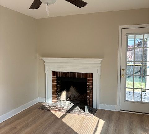 2nd image of 5204 W Grace St