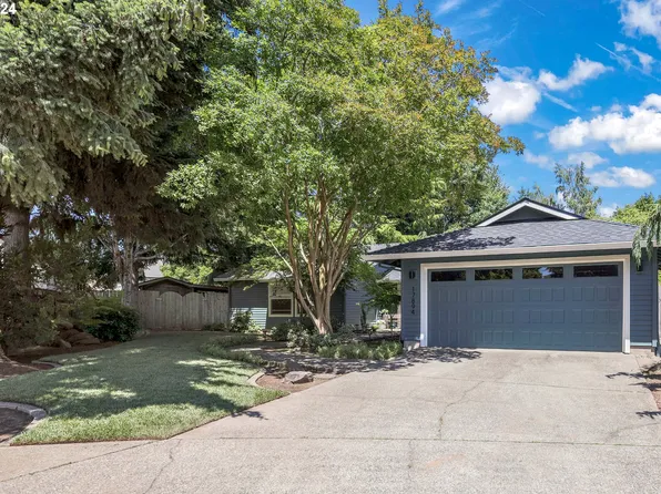 17894 SW 105th Ct, Tualatin, OR 97062