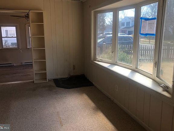 4th image of 1712 Maryland Ave