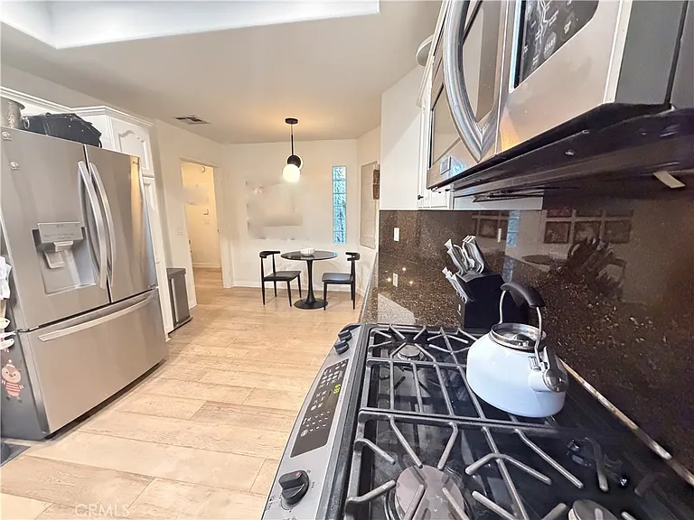 4970 Kester Ave #10 — Photo 5