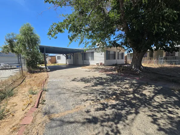 1631 N Chaparral Dr, Ridgecrest, CA 93555