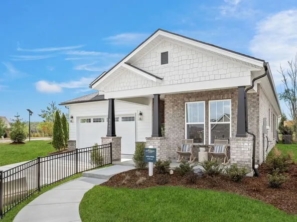 6161 Binns Ln, Hermitage, TN 37076
