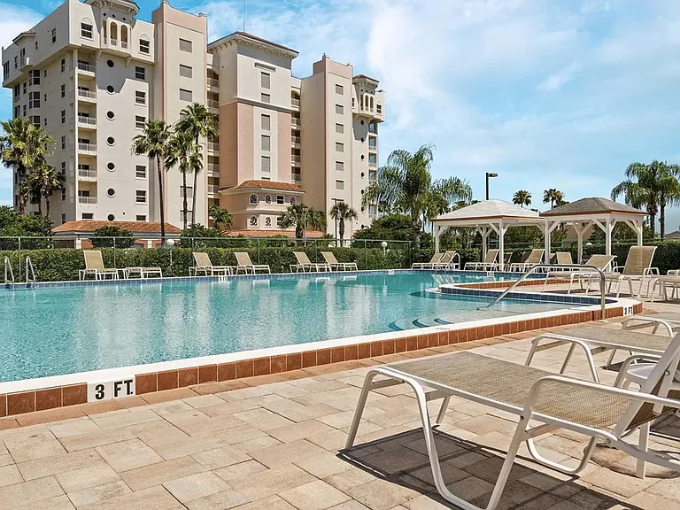 2725 Terra Ceia Bay Blvd #304 — Photo 4