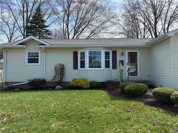 866 Barclay Ave, Salem, OH 44460