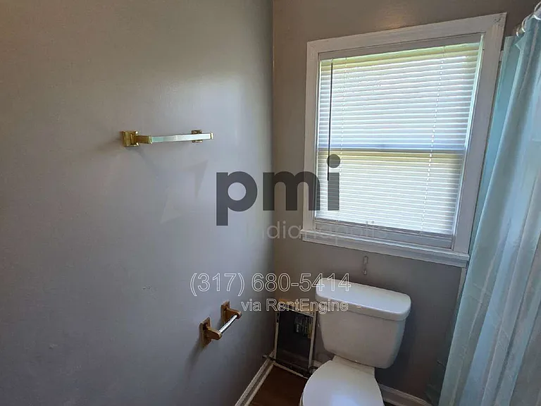 153 S Cypress Ave — Photo 19