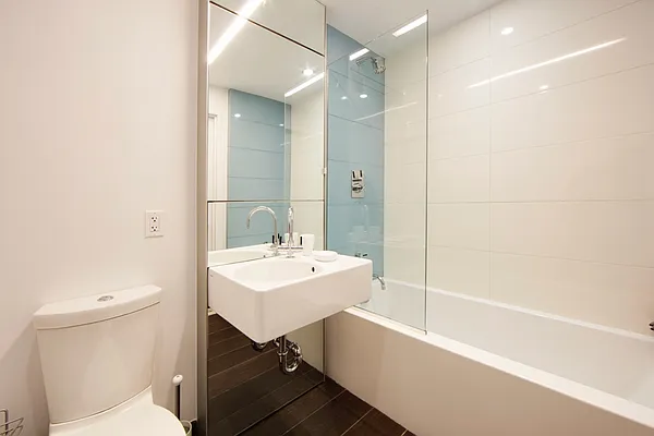 Rented by Compass | media 24