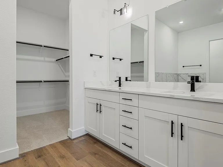 1824 Drover Ln — Photo 17