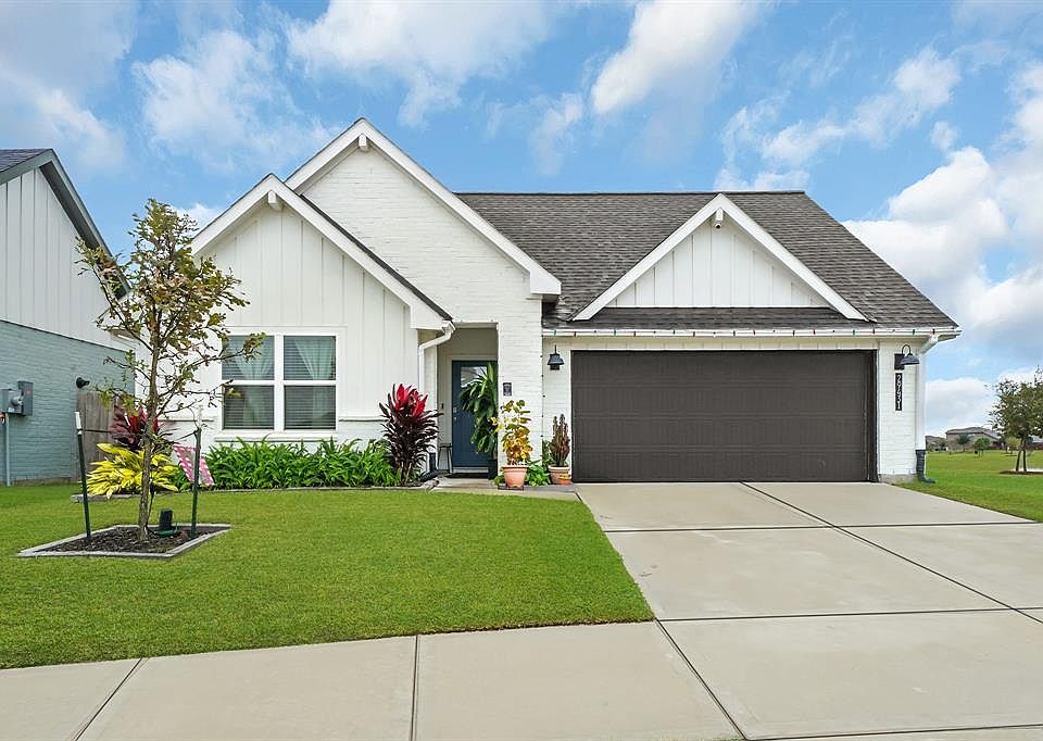 1st image of 29431 Pikes Peak Drive