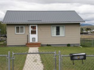 708 2nd St, Deer Lodge, MT 59722