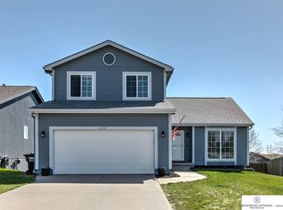 6327 S 191st Trl, Omaha, NE 68135