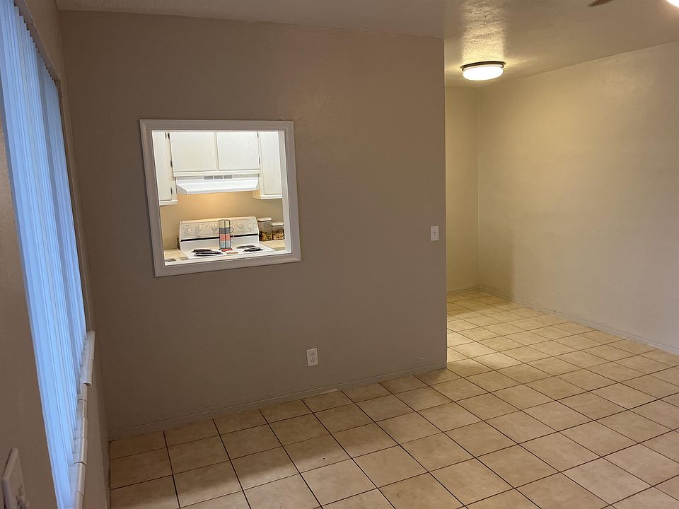 1st image of 6400 NE 18th Ave APT 3