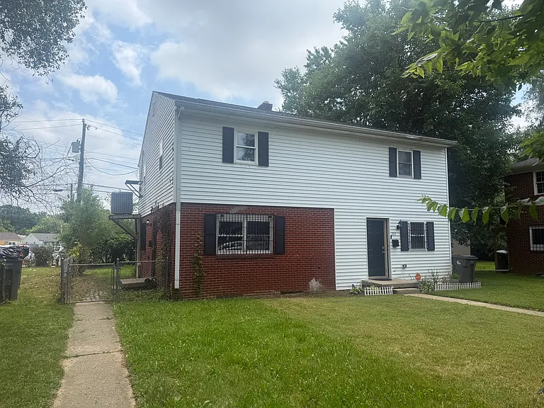 2117 Winfield Ave #2117 — Photo 3