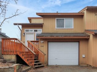 8340 Ragged Top Cir, Anchorage, AK 99504