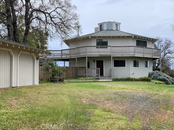 8697 Fraguero Rd, Sonora, CA 95370
