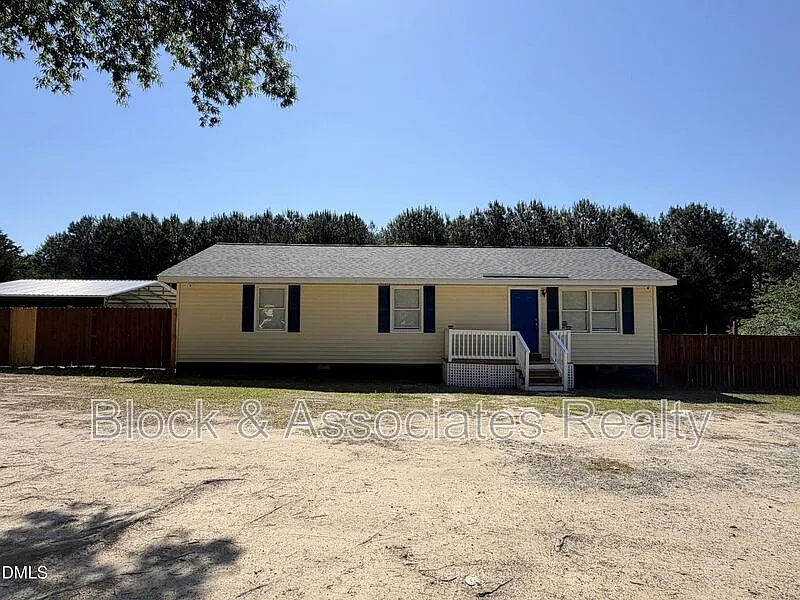 3 bed, 2.5 bath, $2,500 — Photo 1